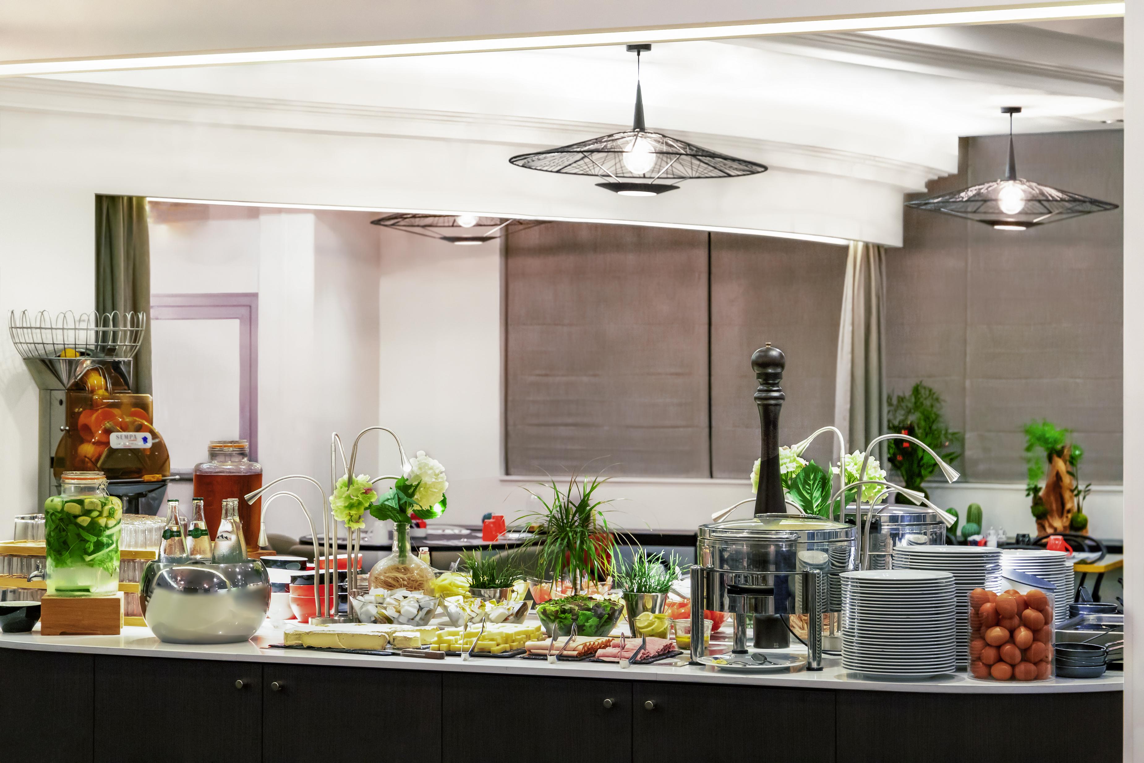 Novotel Paris 17 Екстериор снимка