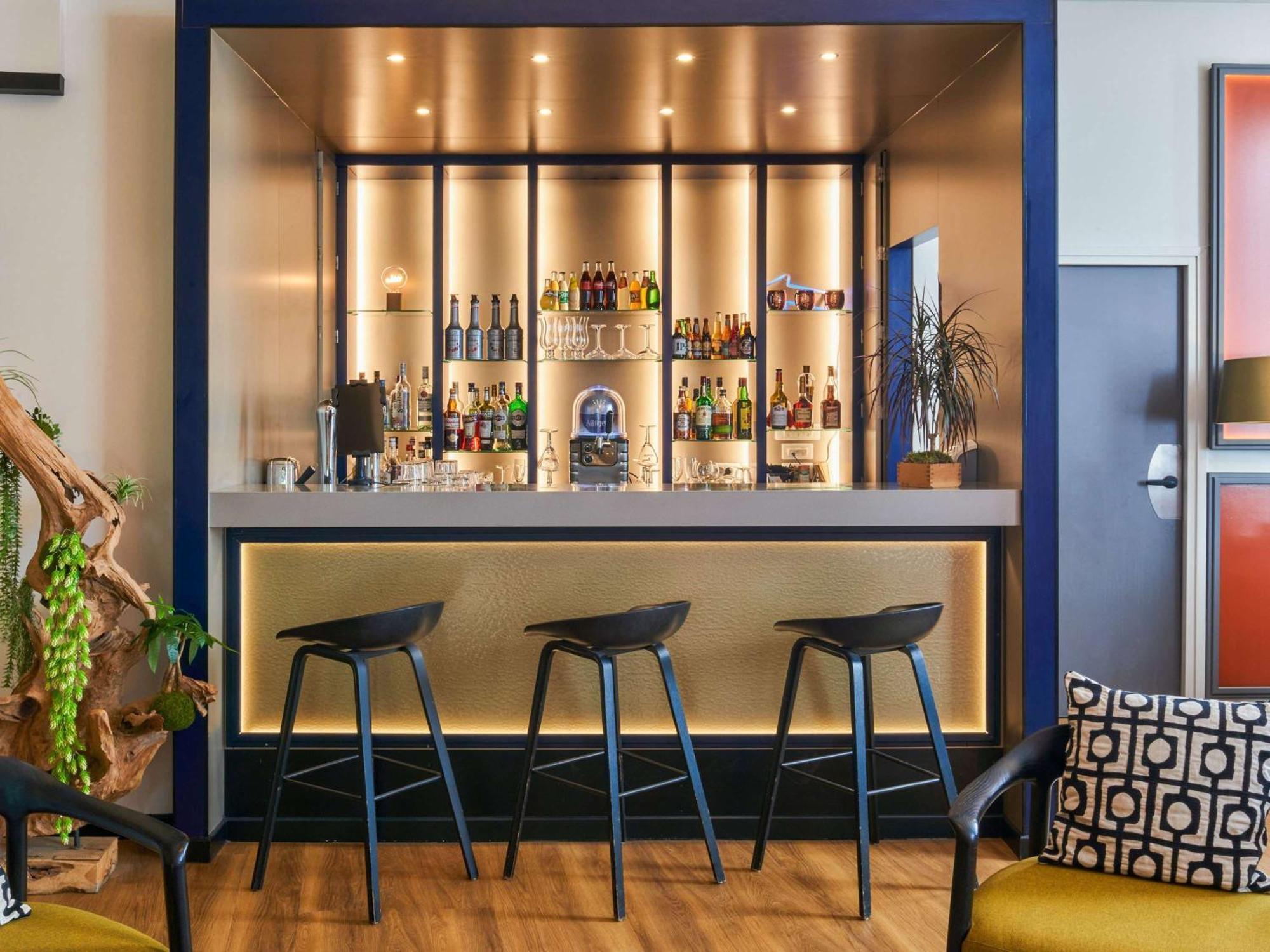 Novotel Paris 17 Екстериор снимка